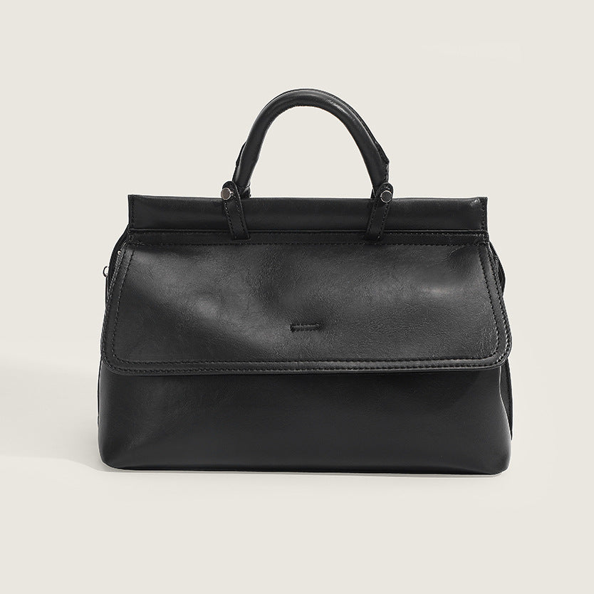 Fashion European And American Style Retro Shoulder Messenger Tote Bag