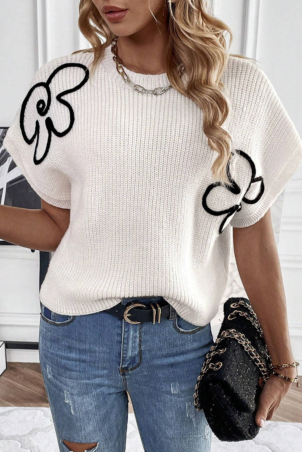 White Flower Embroidery Sweater Tee