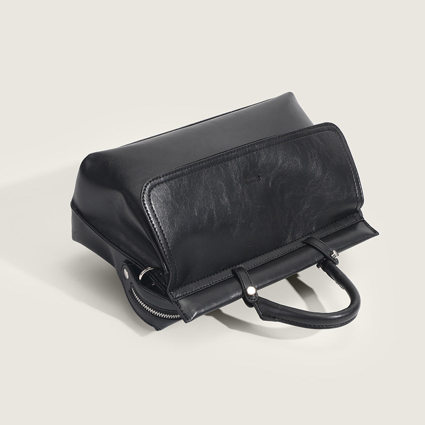 Fashion European And American Style Retro Shoulder Messenger Tote Bag