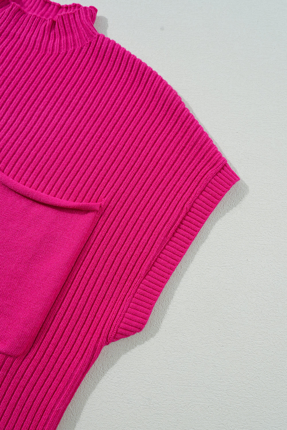 Green Patch Pocket Ribbed Knit Short Sleeve Sweater